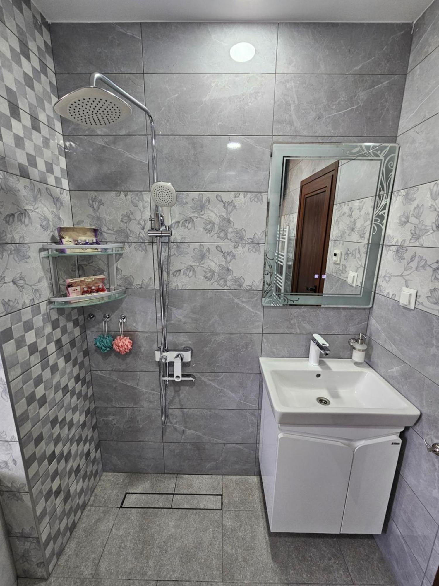 Апартамент Бела / Apartment Bela Raduil Exterior foto